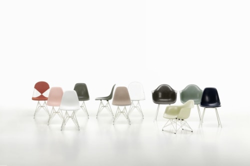 Eames plastic chair